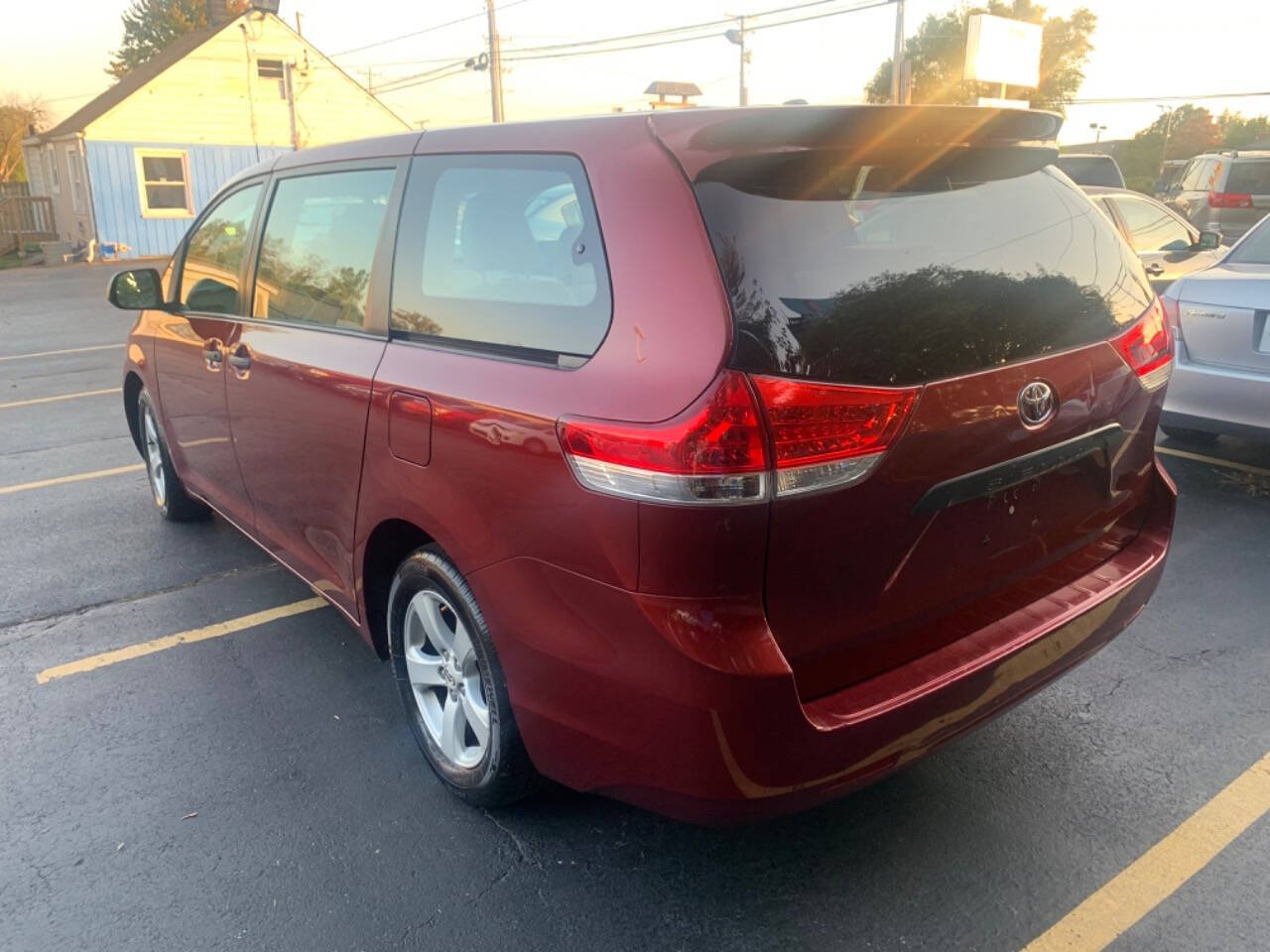 2012 Toyota Sienna for sale at Sawan Auto Sales Inc in Palatine, IL