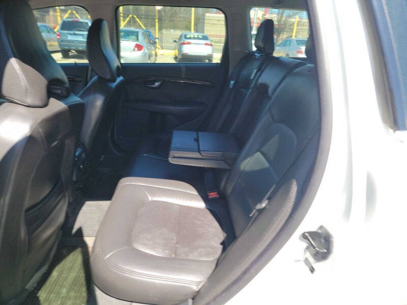 2011 Volvo XC70 3.2