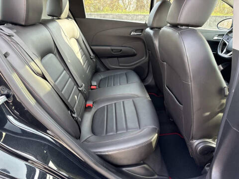 2015 Chevrolet Sonic RS Manual