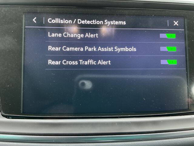 2020 Buick Enclave Essence