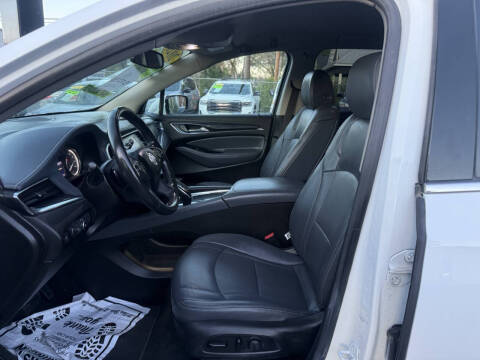 2021 Buick Enclave Essence