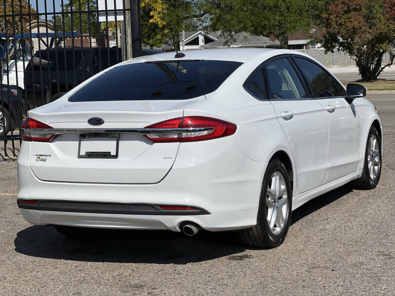 2017 Ford Fusion SE