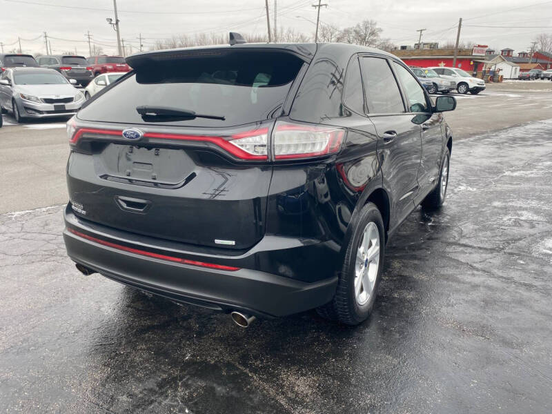 2015 Ford Edge SE