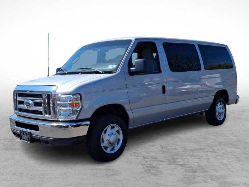 2013 Ford E-Series E-150 XLT
