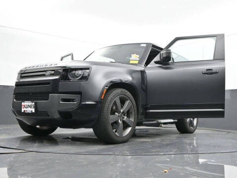 2023 Land Rover Defender 90 V8