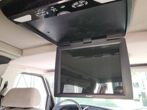 2006 Ford E-Series E-250 SD