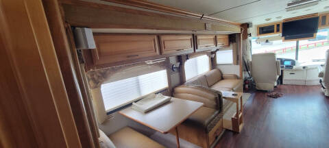 2003 Fleetwood RV BOUNDER 38N