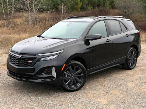 2024 Chevrolet Equinox for sale at STATELINE CHEVROLET CORVETTE GMC in Iron River MI