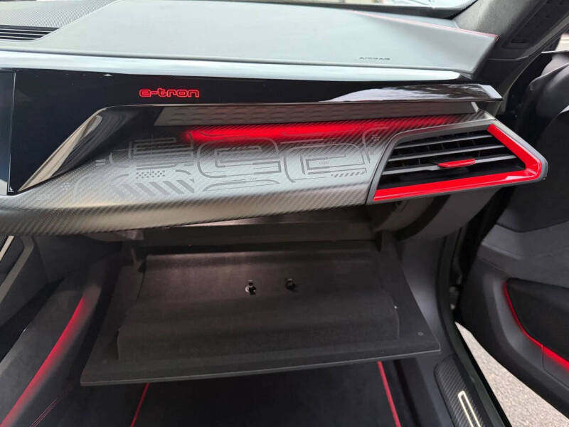 2023 Audi RS e-tron GT quattro