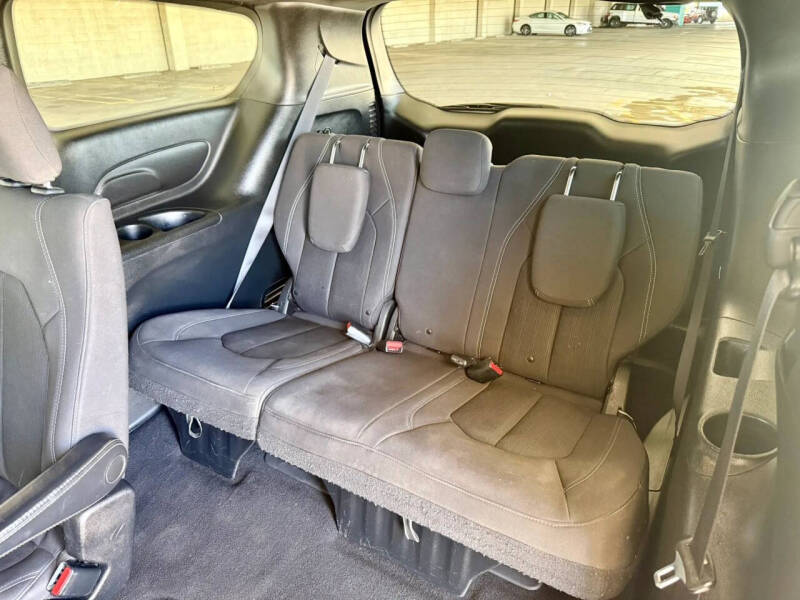 2019 Chrysler Pacifica Touring Plus