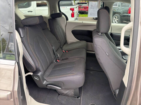 2018 Chrysler Pacifica Touring Plus