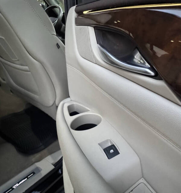 2017 Cadillac Escalade Luxury