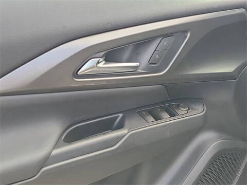 2026 Chevrolet Equinox EV LT 1