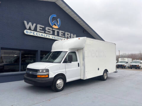 2020 Chevrolet Express FedEx Box Van