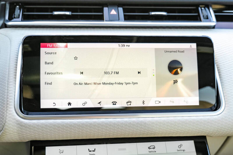 2019 Land Rover Range Rover Velar P250 R-Dynamic SE