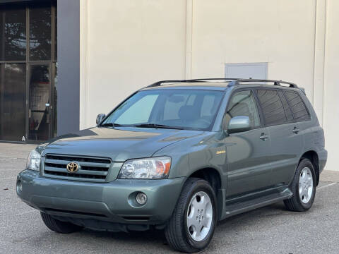 2005 Toyota Highlander for sale at AutoAffari LLC in Sacramento CA