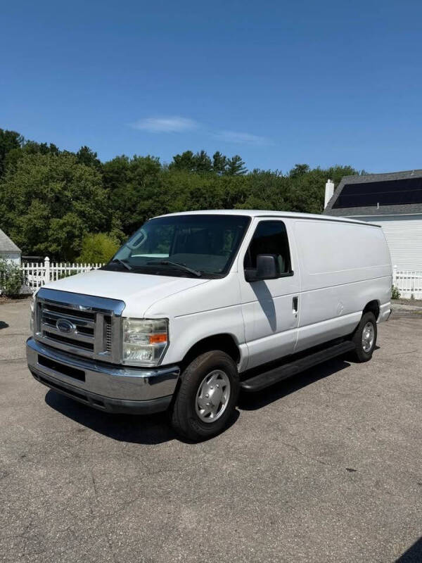 2011 Ford E-Series E-250
