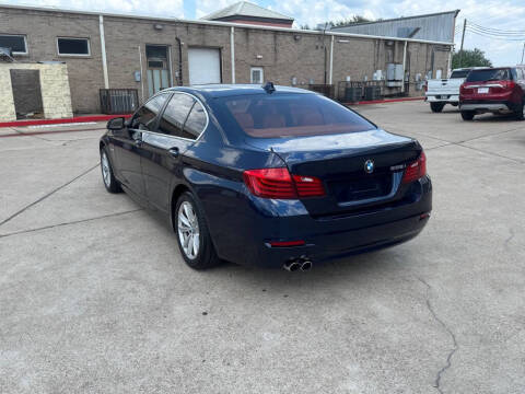 2015 BMW 5 Series 528i