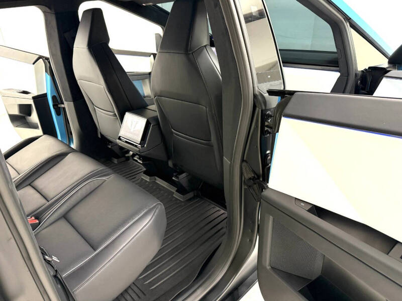 2024 Tesla Cybertruck