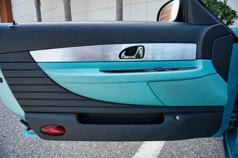 2002 Ford Thunderbird Deluxe