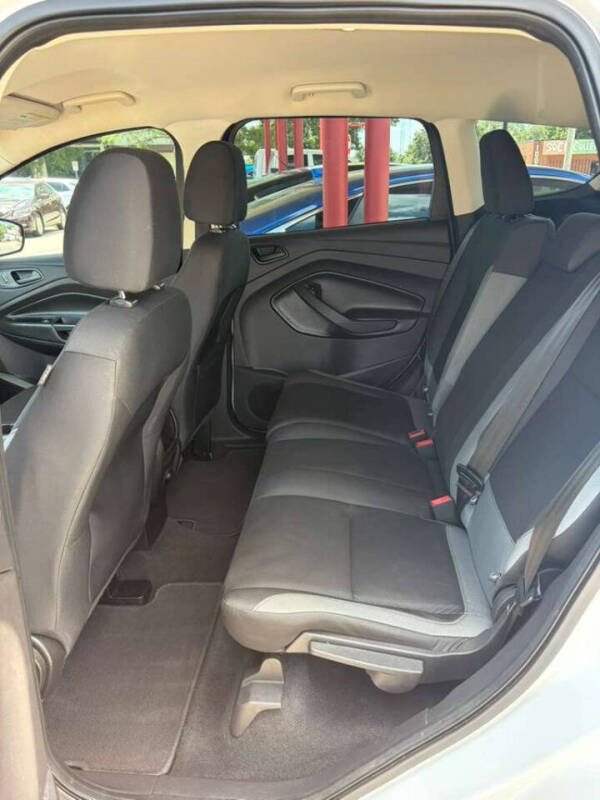 2015 Ford Escape SE