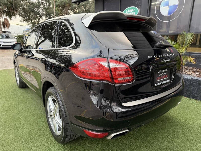 2014 Porsche Cayenne Platinum