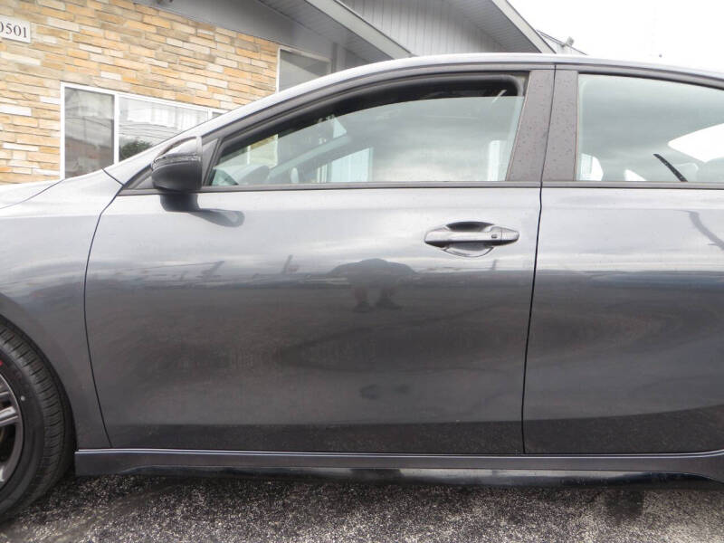 2021 Kia Forte GT Line
