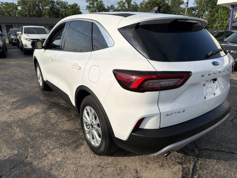 2024 Ford Escape Active
