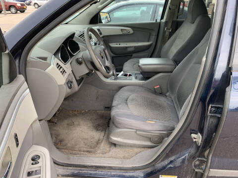 2011 Chevrolet Traverse LS