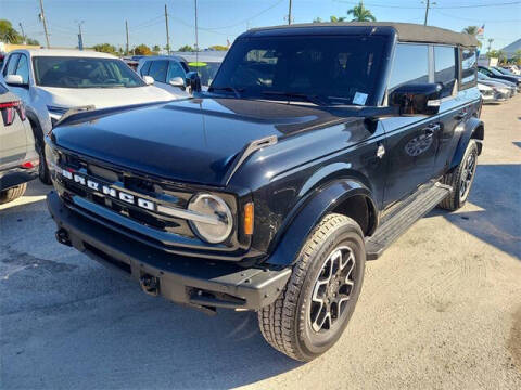 2023 Ford Bronco Outer Banks