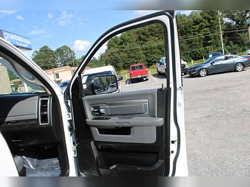 2020 RAM 1500 Classic SLT