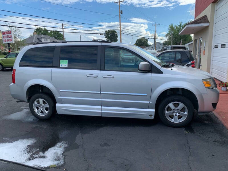 2009 Dodge Grand Caravan SXT's photo