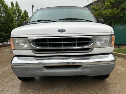 2001 Ford E-Series E-350 SD XLT