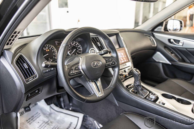 2022 Infiniti Q50 Luxe