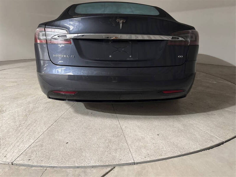 2016 Tesla Model S 70