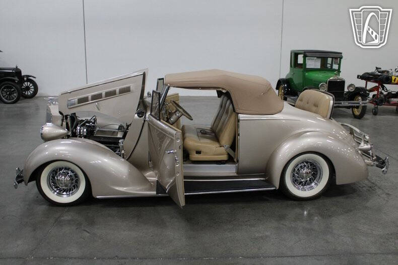 1937 Packard 115C