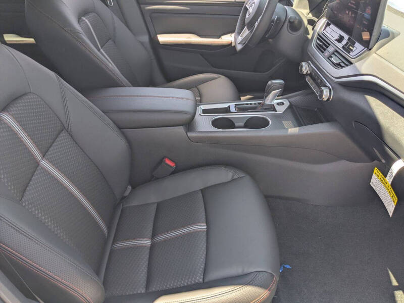 2026 Nissan Altima 2.5 SR