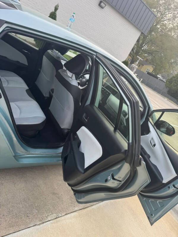 2016 Toyota Prius