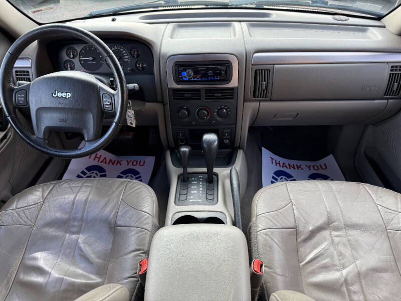 2003 Jeep Grand Cherokee Laredo