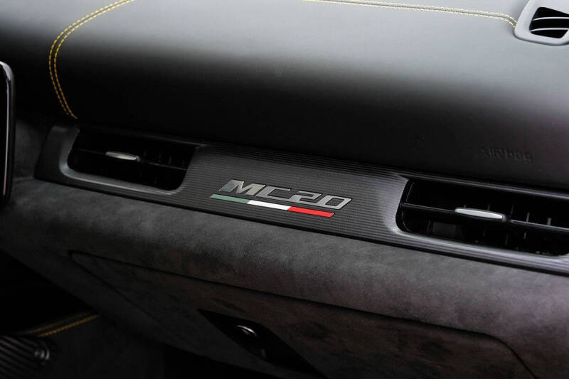 2024 Maserati MC20 Cielo