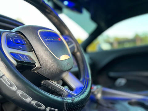 2015 Dodge Challenger SXT Plus