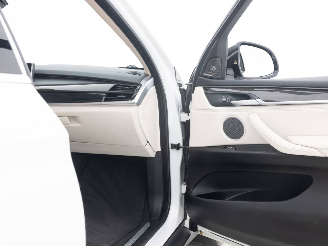 Used Car 2015 Bmw X5  Xdrive35i Awd 4dr Suv For Sale Under $15,000 In Coal City, Illinois