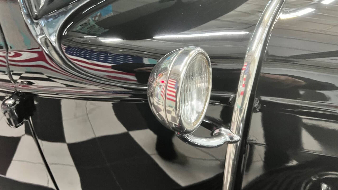 1930 Ford Model A 38