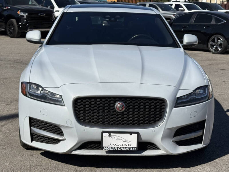 2016 Jaguar XF R-Sport