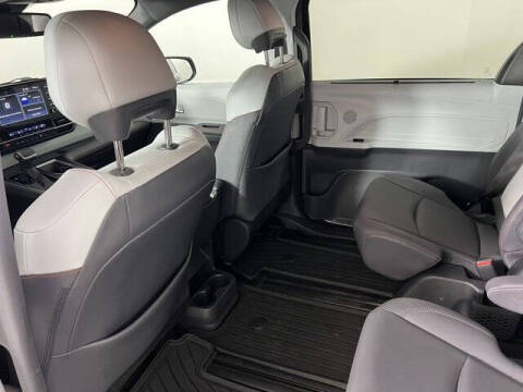 2022 Toyota Sienna XSE 7-Passenger