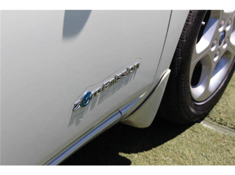 2012 Nissan LEAF