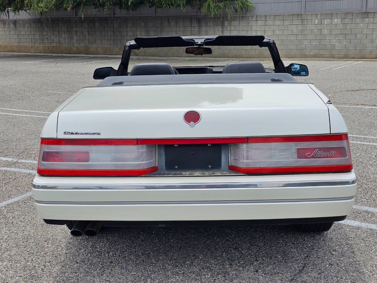 1993 Cadillac Allante 5