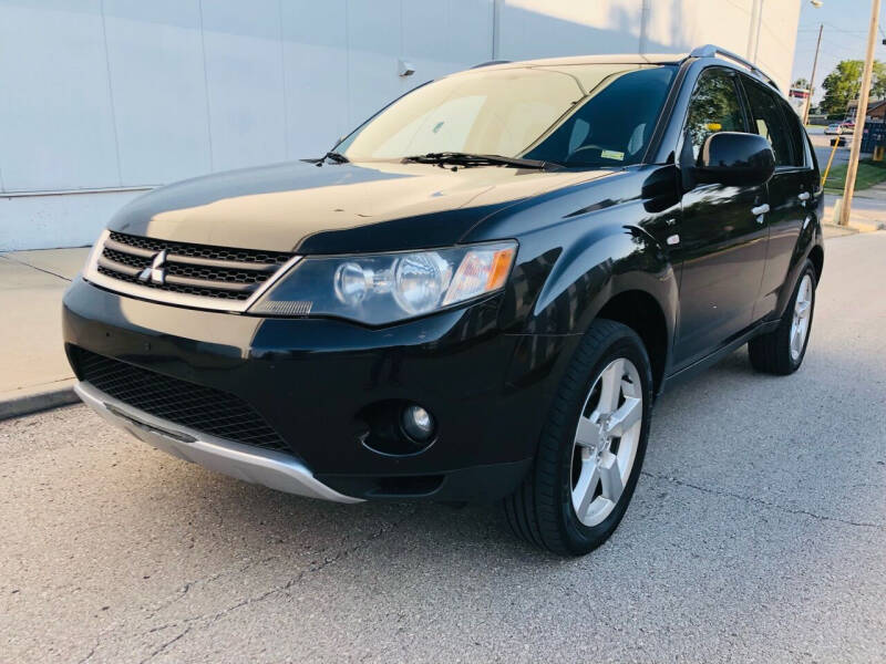 2008 Mitsubishi Outlander for sale at WALDO MOTORS in Kansas City MO