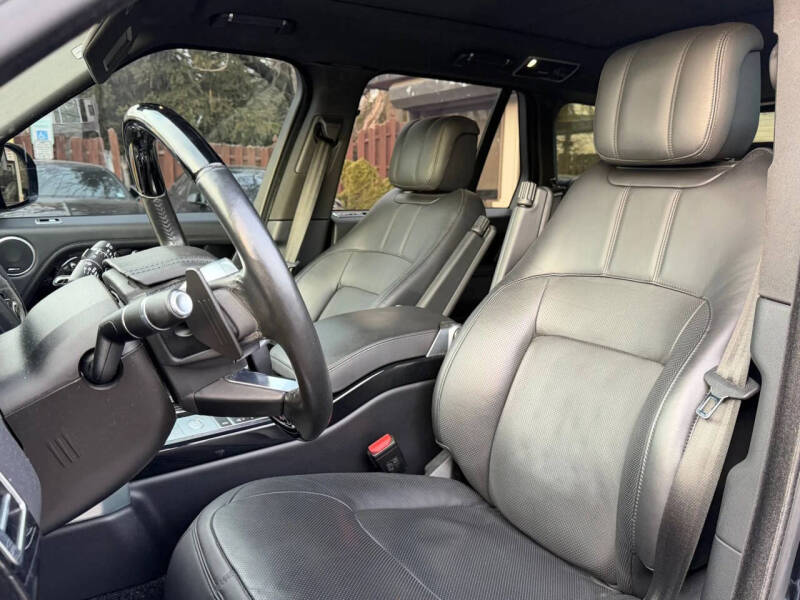 2020 Land Rover Range Rover P525 HSE