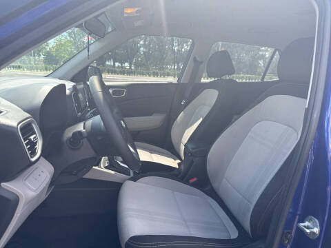 2021 Hyundai Venue SEL